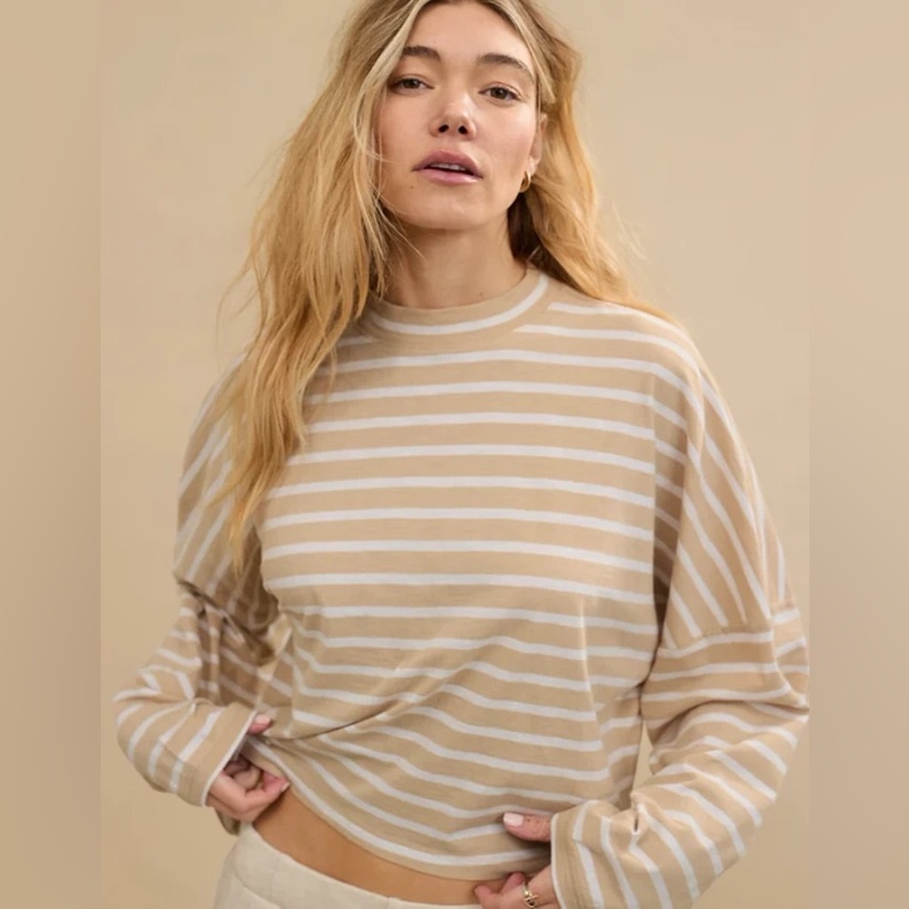 AERIE Tan & White Striped Mock Neck Cropped Long Sleeve T-Shirt Top Sz XS